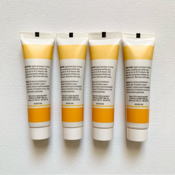 Burt’s Bees Exfoliating Clay Mask - Picture 3 of 4